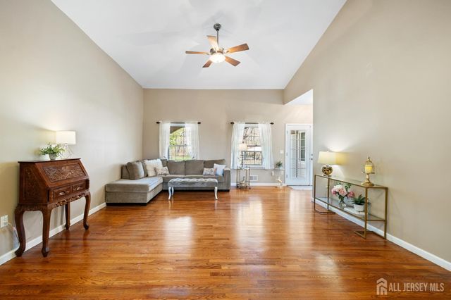 1042 Maxim Southard Road, Howell, NJ 07731