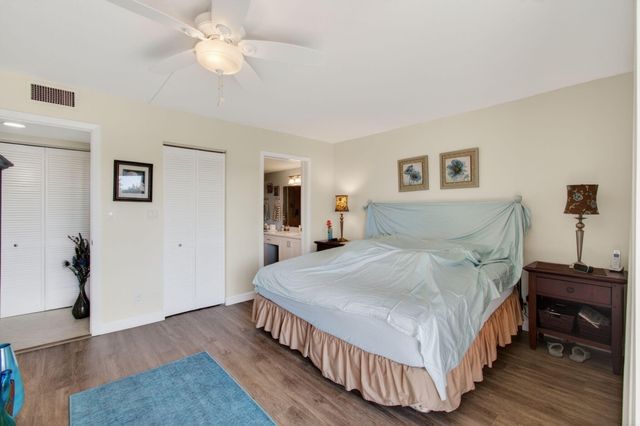 7006 Huntington Lane 404, Delray Beach, FL 33446