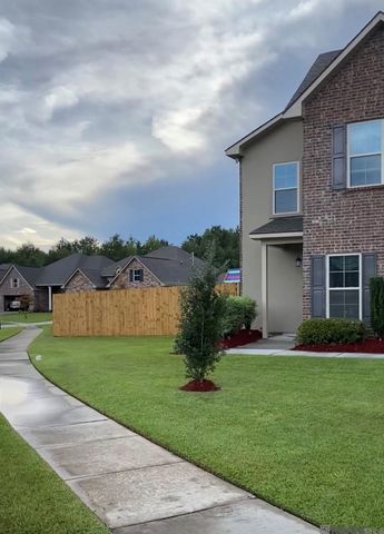 8902 Black Birch Ave, Zachary, LA 70791