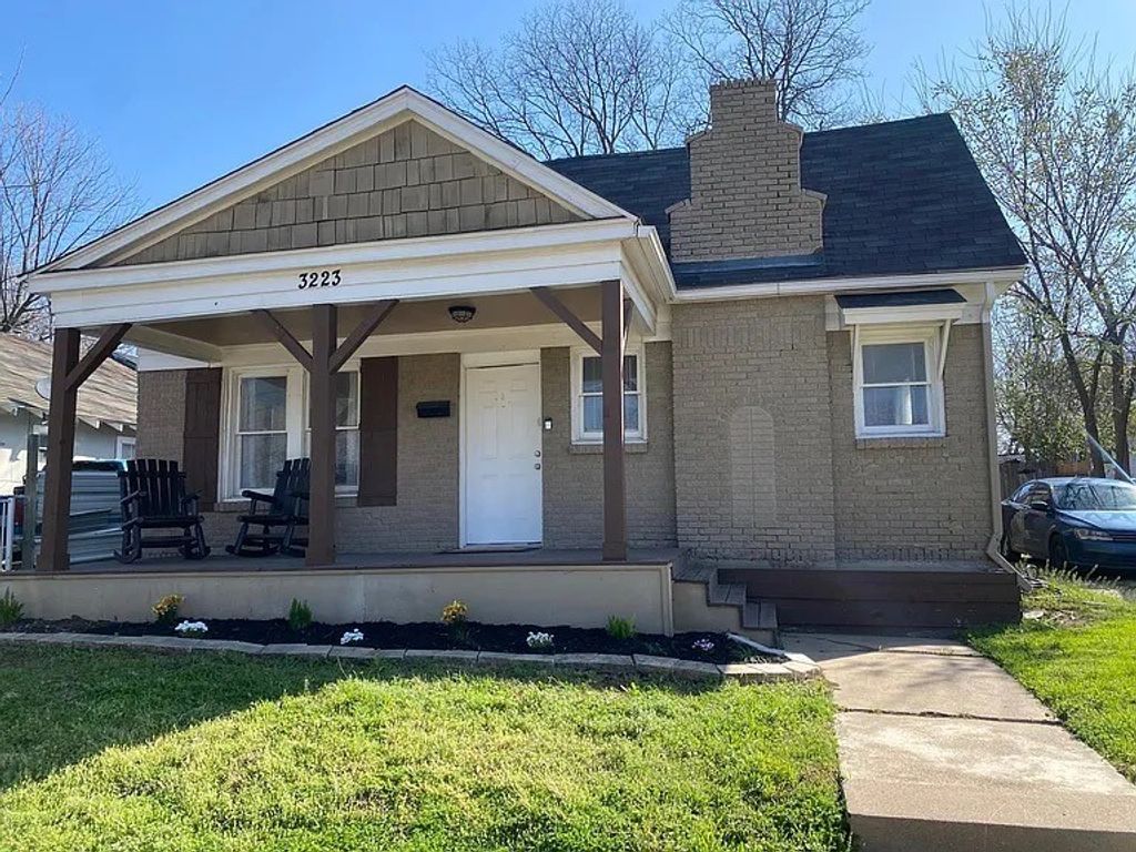 3223 Stanley Avenue, Fort Worth, TX 76110 — exterior