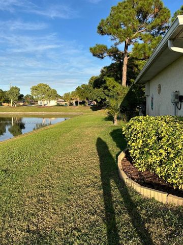 1637 SW Taurus Ln, Port St. Lucie, FL 34984