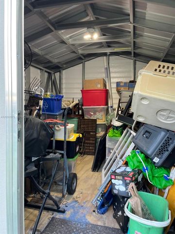 1637 SW Taurus Ln, Port St. Lucie, FL 34984