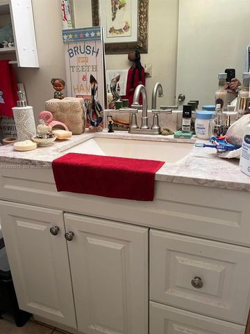 1637 SW Taurus Ln, Port St. Lucie, FL 34984