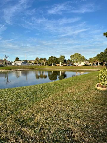 1637 SW Taurus Ln, Port St. Lucie, FL 34984