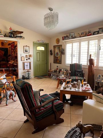 1637 SW Taurus Ln, Port St. Lucie, FL 34984