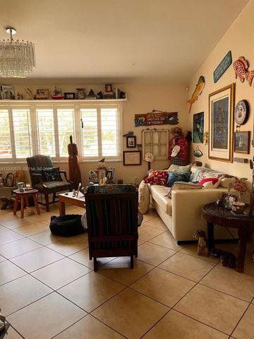 1637 SW Taurus Ln, Port St. Lucie, FL 34984