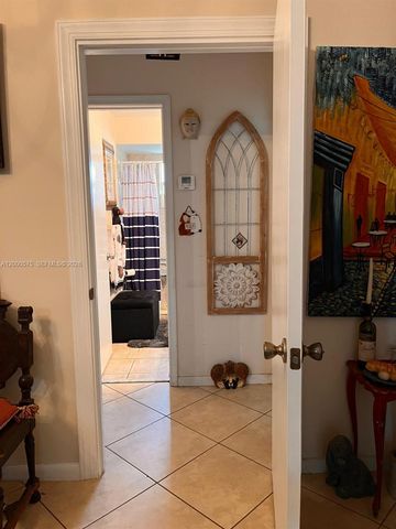 1637 SW Taurus Ln, Port St. Lucie, FL 34984