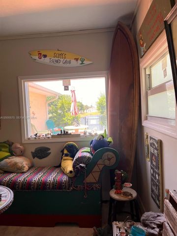 1637 SW Taurus Ln, Port St. Lucie, FL 34984