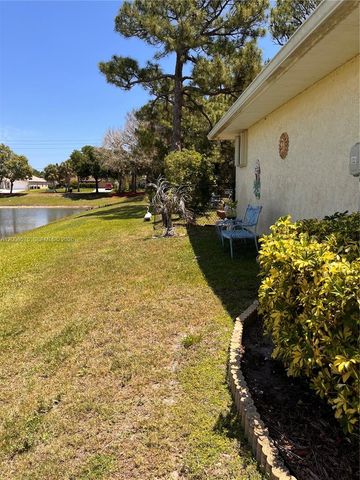1637 SW Taurus Ln, Port St. Lucie, FL 34984