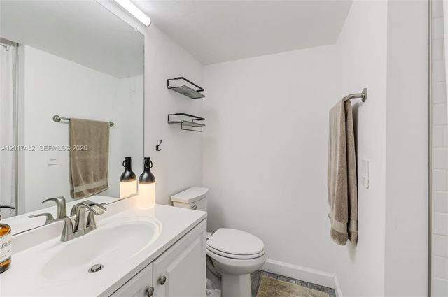 1331 Lincoln Rd 704, Miami Beach, FL 33139