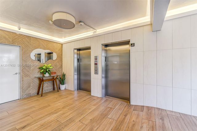 1331 Lincoln Rd 704, Miami Beach, FL 33139