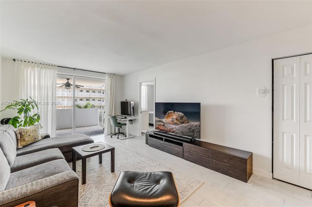 1331 Lincoln Rd 704, Miami Beach, FL 33139