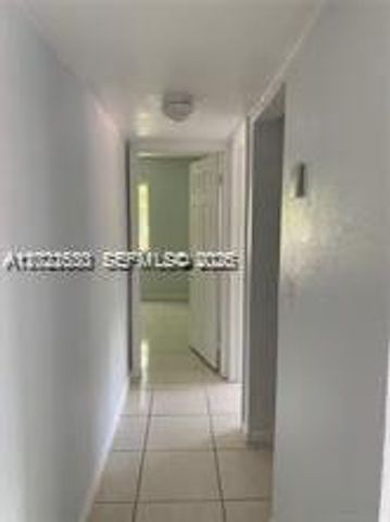1090 NE 129th Street 202, North Miami, FL 33161