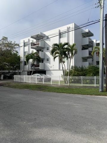 1090 NE 129th Street 202, North Miami, FL 33161
