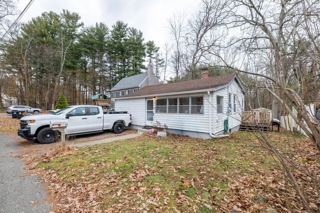 22 Nickerson Ave, Wilmington, MA 01887