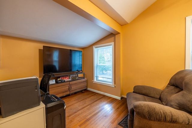 22 Nickerson Ave, Wilmington, MA 01887