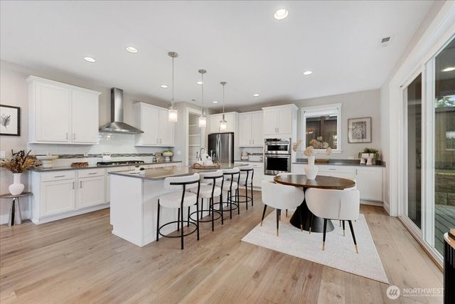 12908 136th Place NE, Kirkland, WA 98034