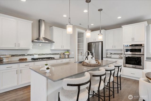 12908 136th Place NE, Kirkland, WA 98034