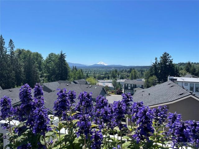 12908 136th Place NE, Kirkland, WA 98034