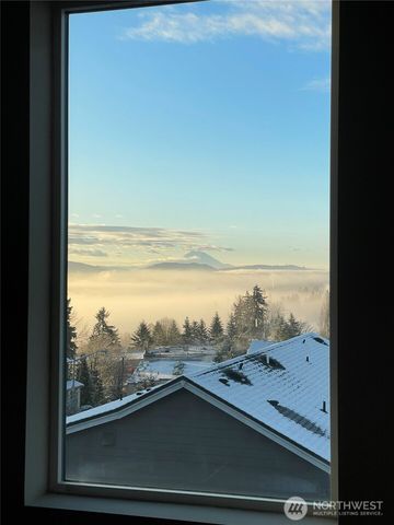 12908 136th Place NE, Kirkland, WA 98034