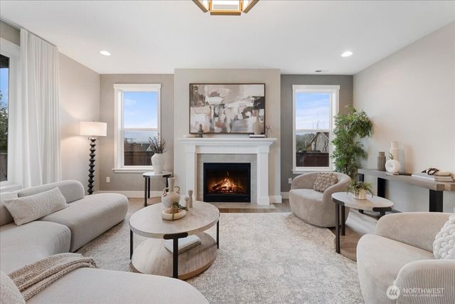 12908 136th Place NE, Kirkland, WA 98034