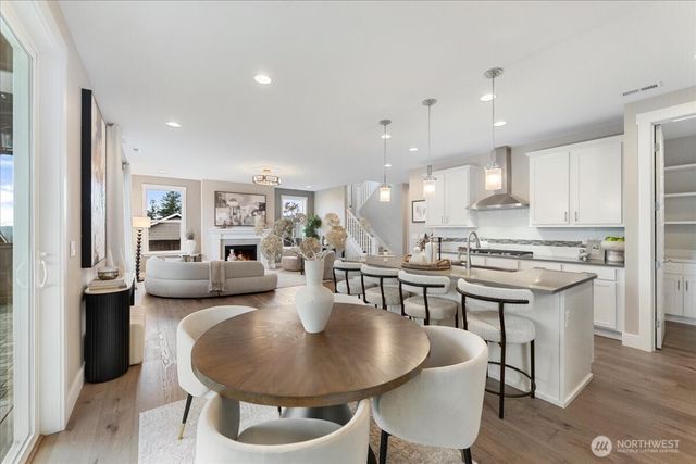 12908 136th Place NE, Kirkland, WA 98034