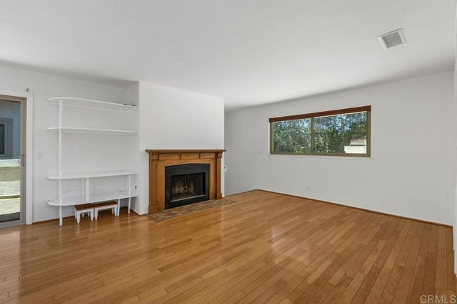 3150 Avenida Topanga, Carlsbad, CA 92009
