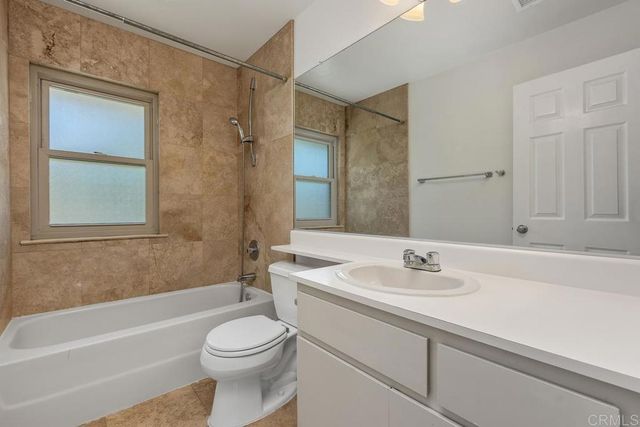 3150 Avenida Topanga, Carlsbad, CA 92009