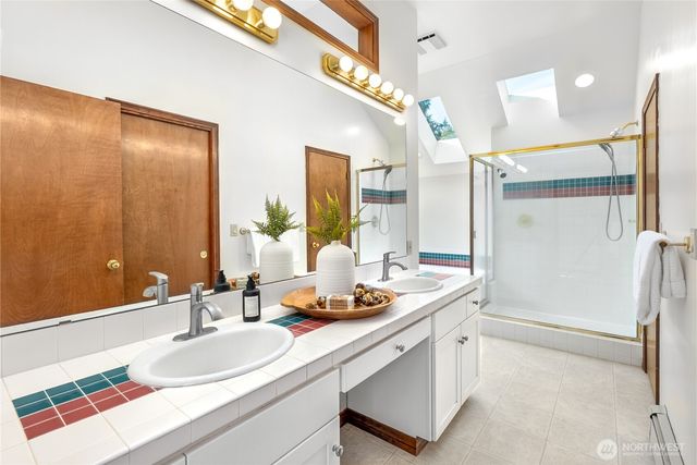 19303 BROADWAY AVENUE, Snohomish, WA 98296