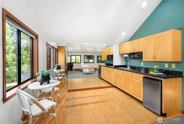 19303 BROADWAY AVENUE, Snohomish, WA 98296