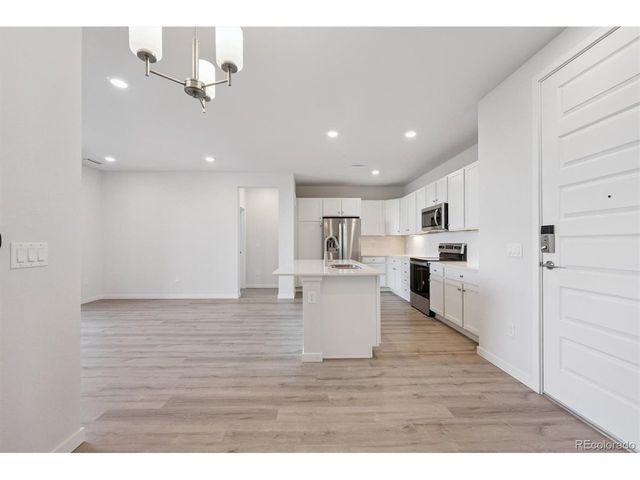 485 Interlocken Blvd 2-204, Broomfield, CO 80021