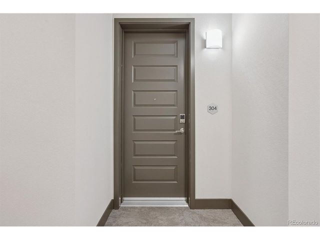 485 Interlocken Blvd 2-204, Broomfield, CO 80021