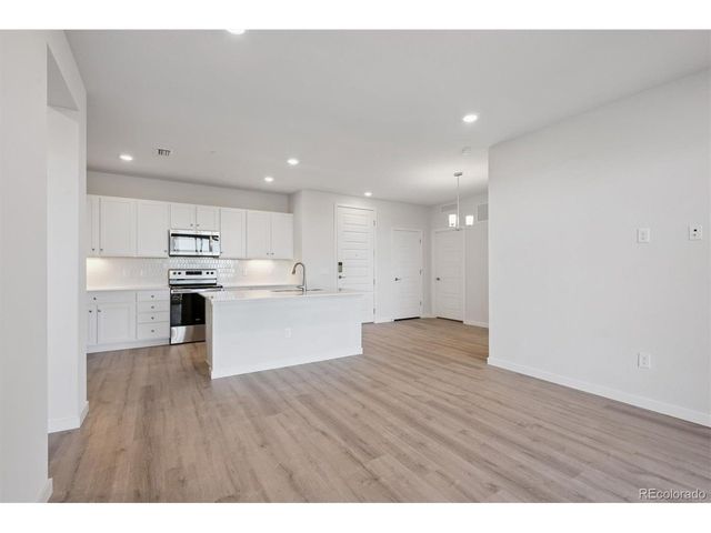 485 Interlocken Blvd 2-204, Broomfield, CO 80021