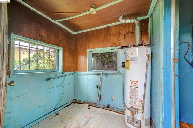 1707 78Th Ave, Oakland, CA 94621