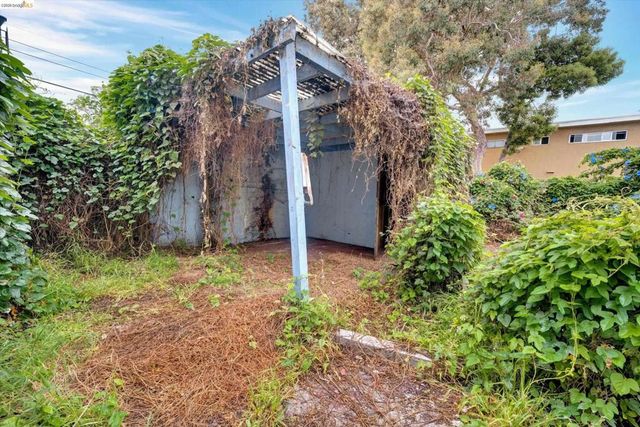 1707 78Th Ave, Oakland, CA 94621