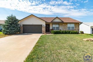 3707 NW Cherry Creek DR, Topeka, KS 66618