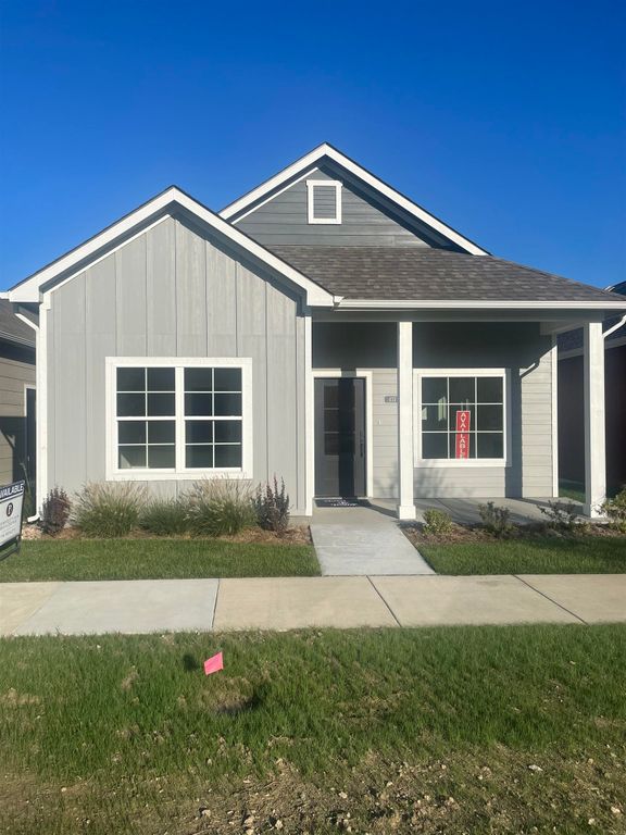 433 E Lexington Ln, Andover, KS 67002