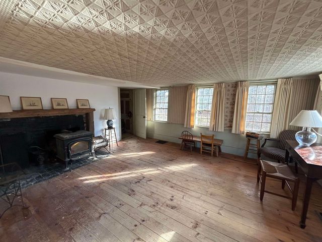 71 Old Pumpkin Hill Road, Warner, NH 03278