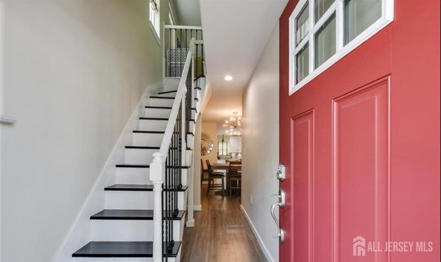 22 Harvey Street, New Brunswick, NJ 08901