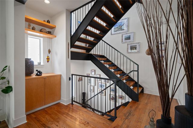 2303 Whitney Street A, Houston, TX 77006