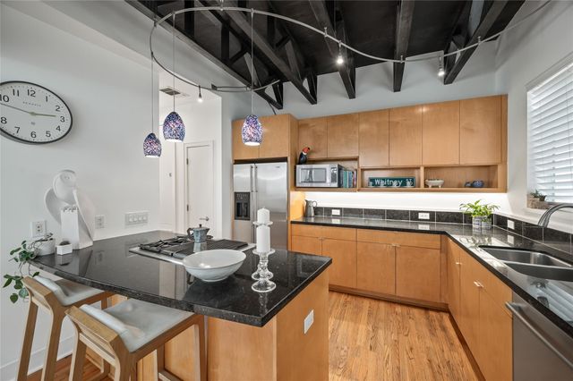 2303 Whitney Street A, Houston, TX 77006