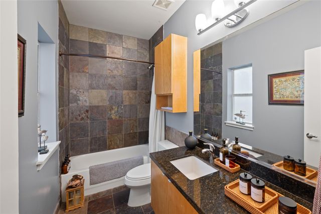 2303 Whitney Street A, Houston, TX 77006