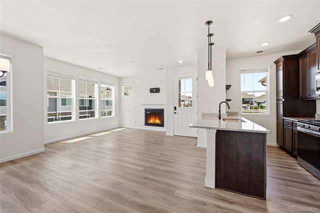 23709 E Ida Drive E, Aurora, CO 80016