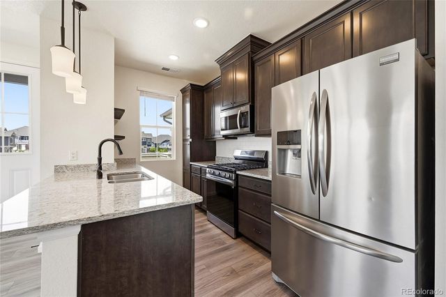 23709 E Ida Drive E, Aurora, CO 80016