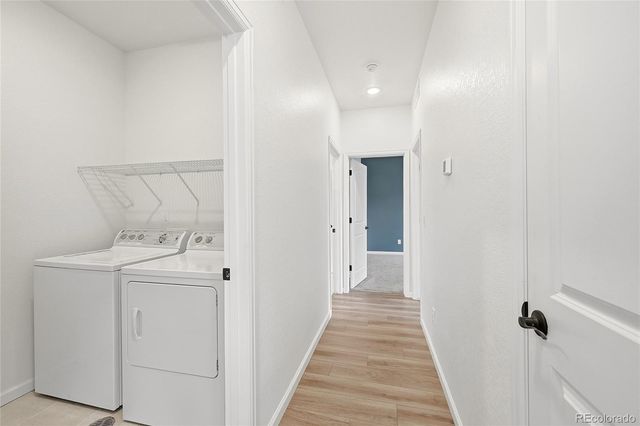 23709 E Ida Drive E, Aurora, CO 80016