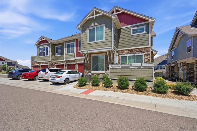23709 E Ida Drive E, Aurora, CO 80016