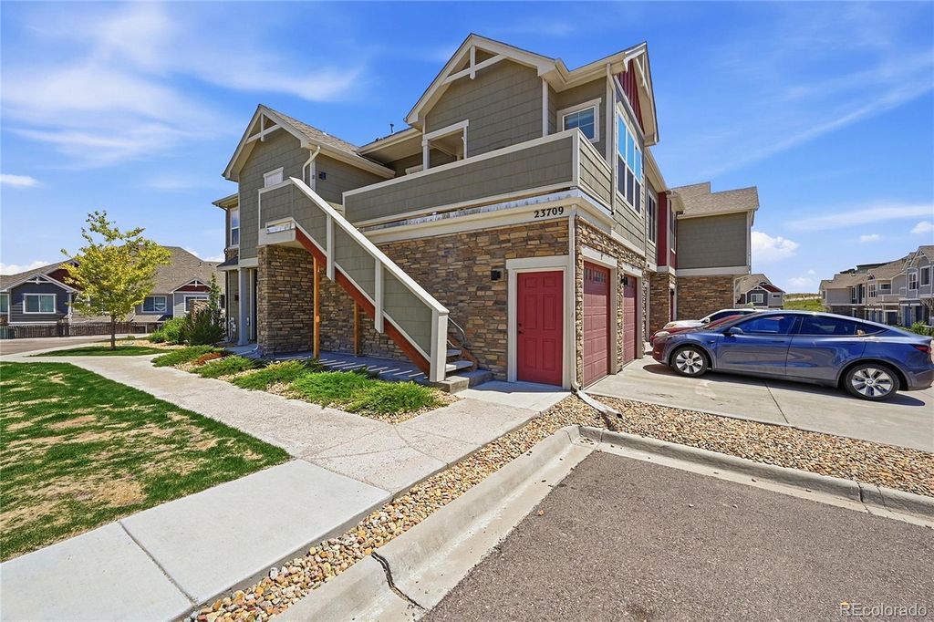 23709 E Ida Drive E, Aurora, CO 80016