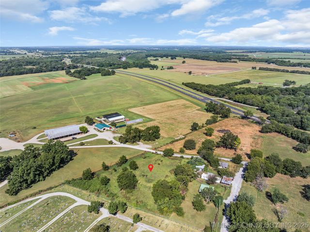 800 W Main Street, Davis, OK 73030