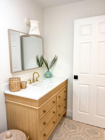 39 Tower Hill Road APT 15B, Osterville, MA 02655