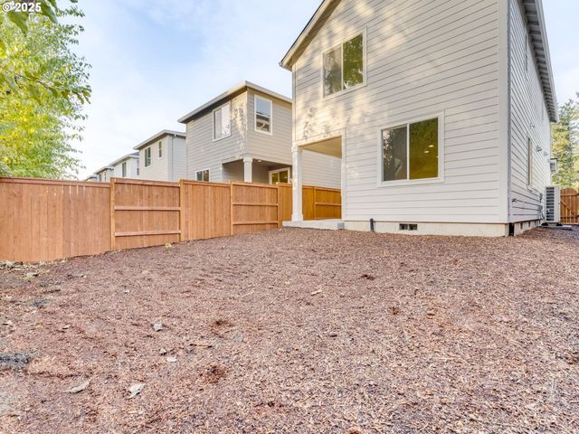 2143 Sw 5TH Pl, Battle Ground, WA 98604